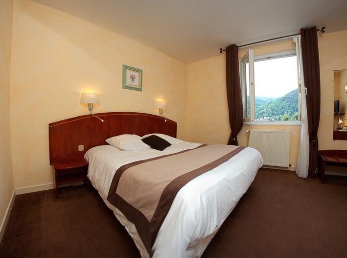 Logis Hotel Bel Horizon Vic-sur-Cere Room photo
